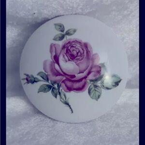 Vintage 1970 Paris Limoges Rose Collection Trinket Box